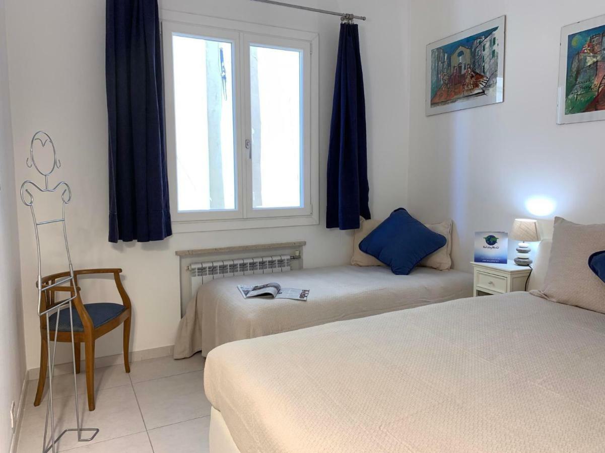 House Sarzano By Holiday World Genoa Ngoại thất bức ảnh